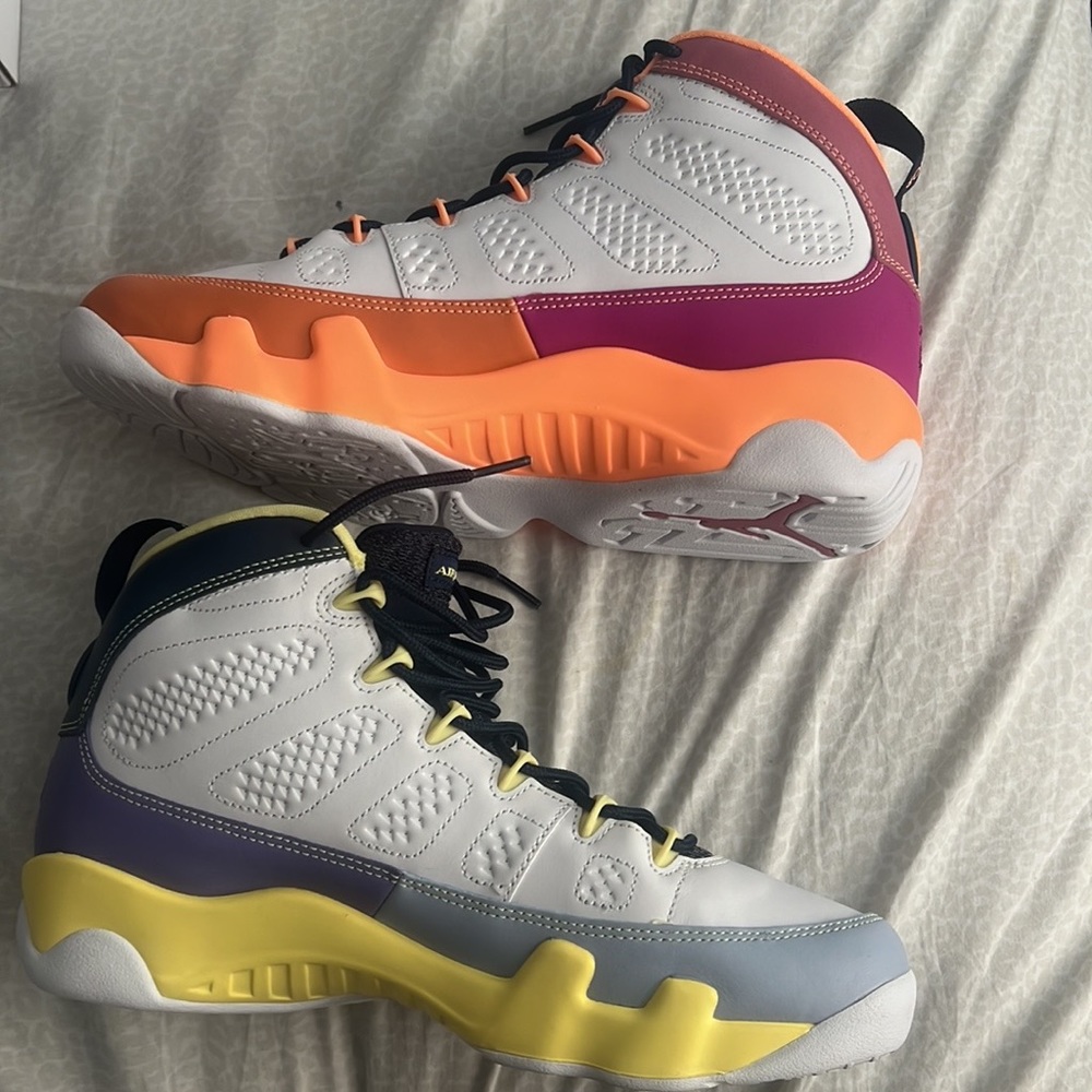 WMNS sneakers 10.5 jordan 9s - Picture 2 of 8